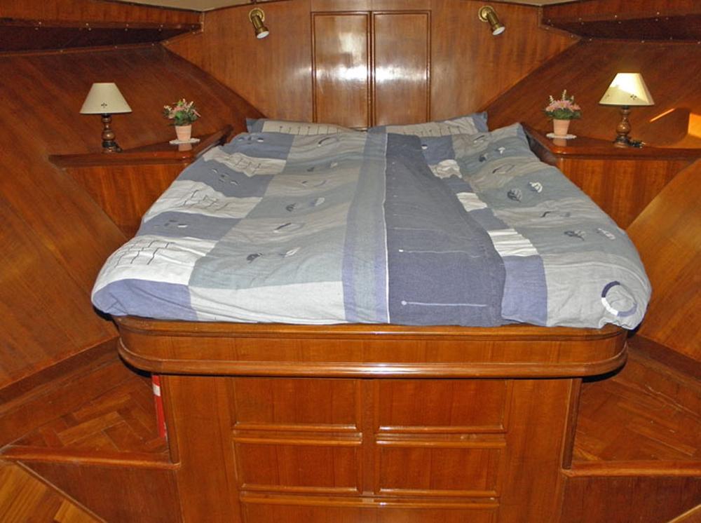 Vorschiff, Innenausstattung